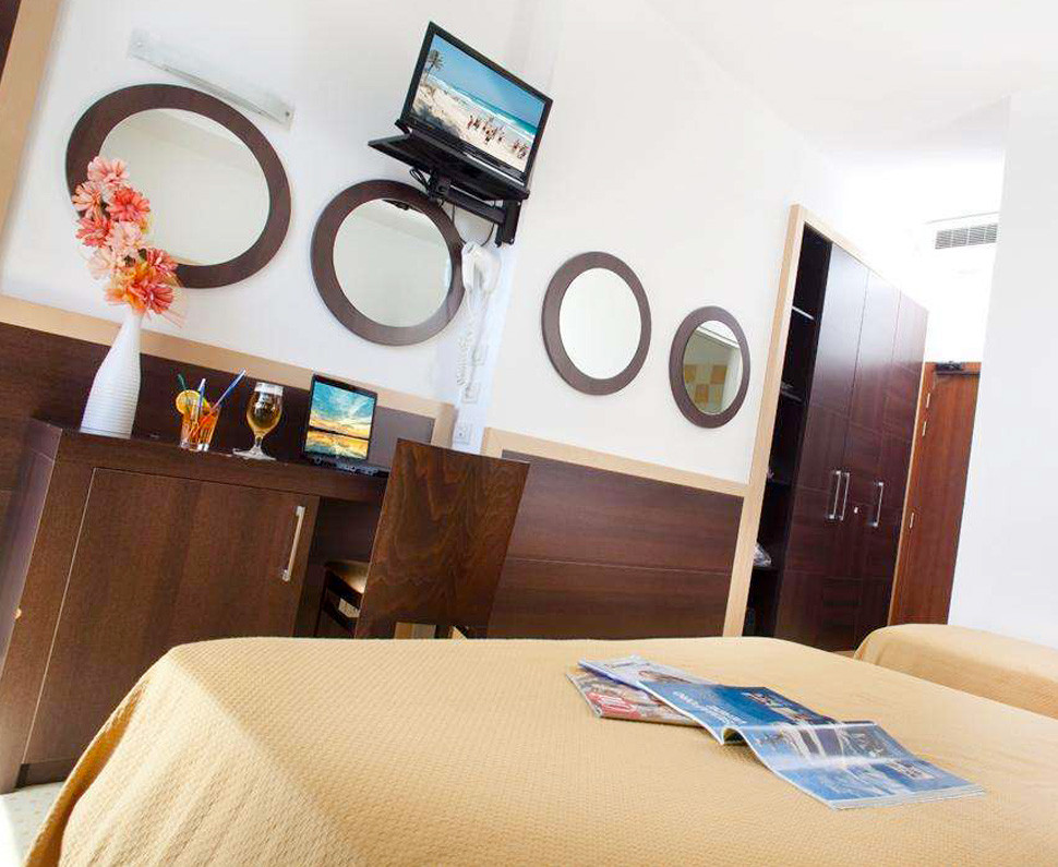 media.Camera-Relax-03-Hotel-San-Salvador-Bellaria