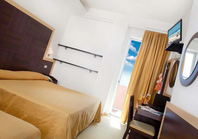 media.Camera-Relax-02-Hotel-San-Salvador-Bellaria